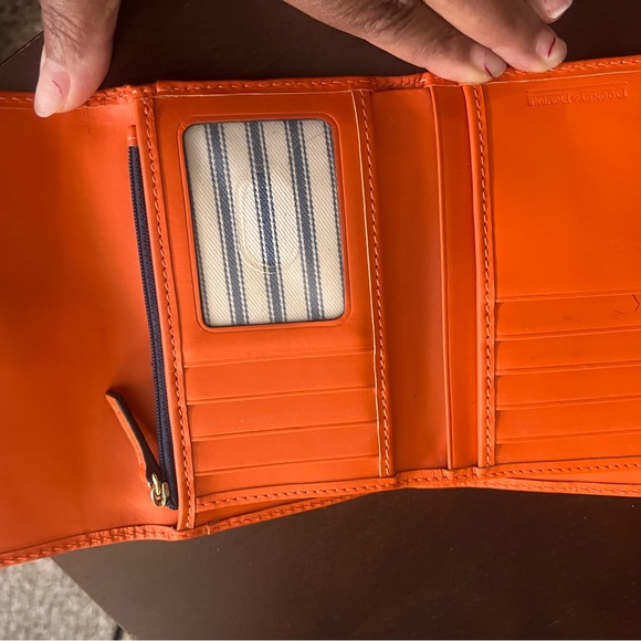 Dooney & Bourke Crossbody Handbag and Wallet - Picture 3 of 6